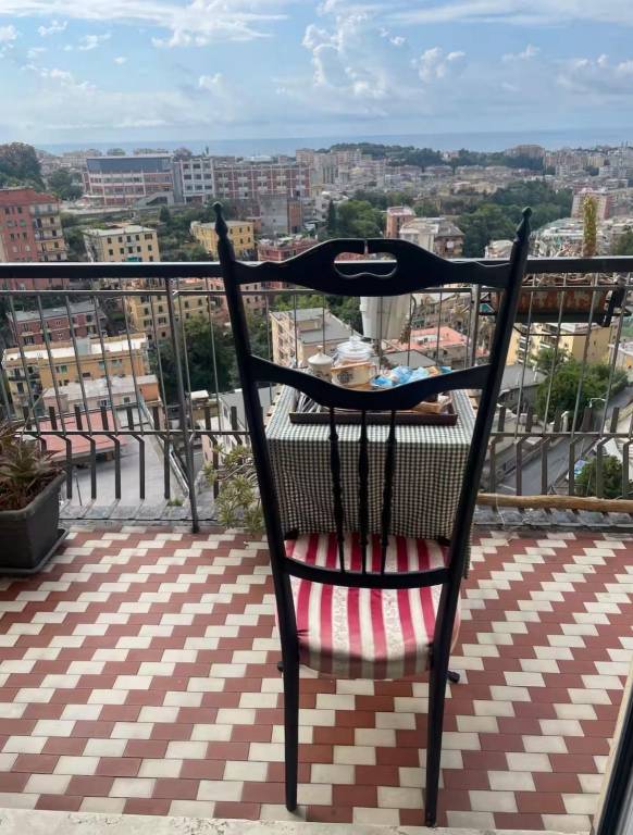 appartamento in vendita a Genova in zona San Fruttuoso