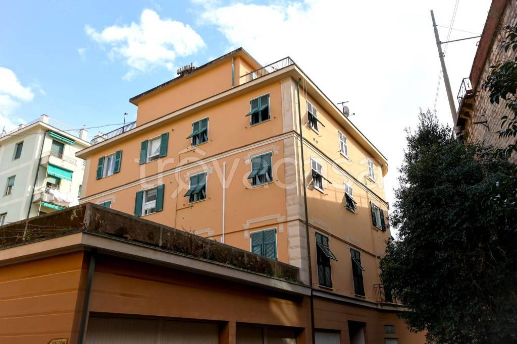 ufficio in vendita a Genova in zona Nervi