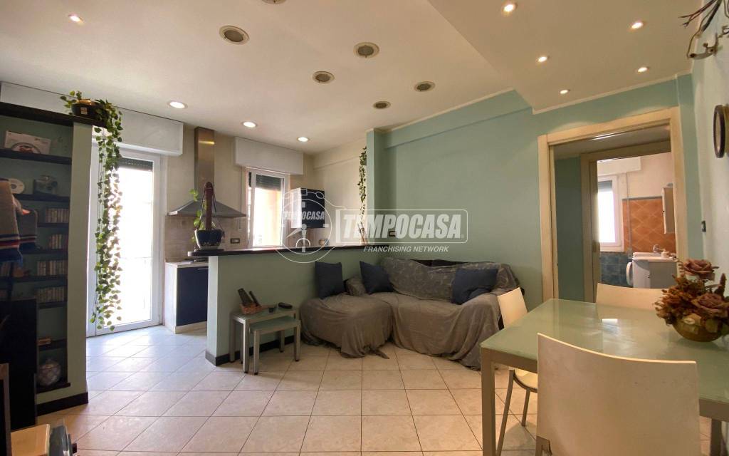 appartamento in vendita a Genova in zona Sampierdarena