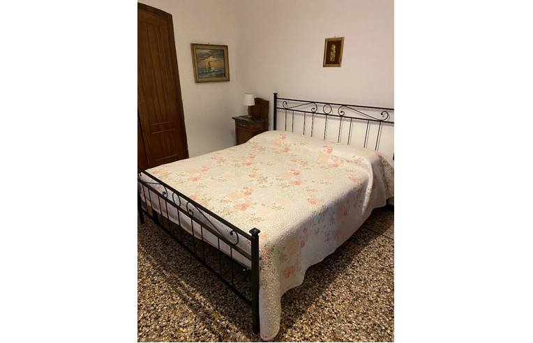 appartamento in vendita a Genova in zona Sturla