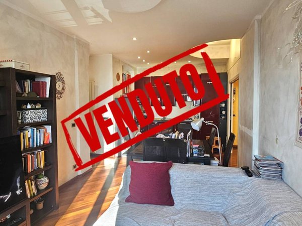 appartamento in vendita a Genova in zona Oregina