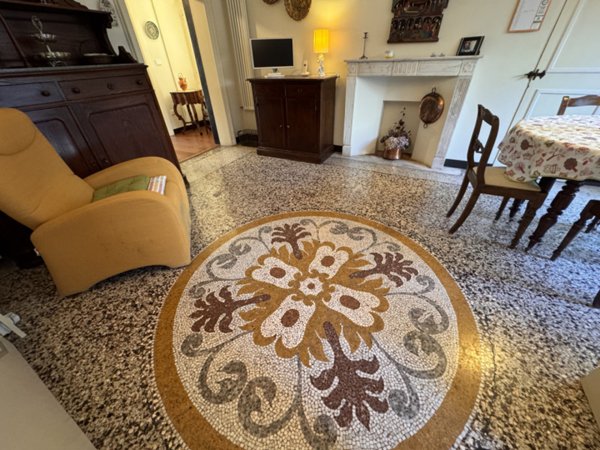 appartamento in vendita a Genova in zona Centro Storico