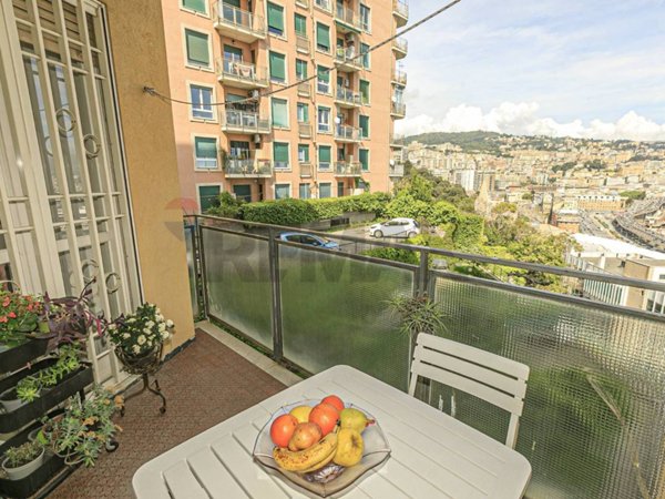 appartamento in vendita a Genova in zona DiNegro