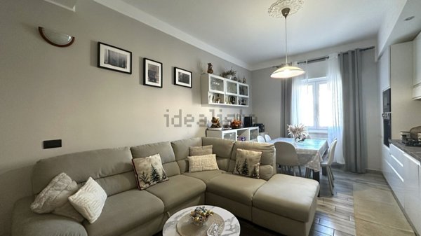 appartamento in vendita a Genova in zona Lagaccio / Granarolo