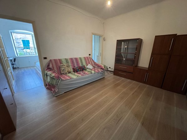 appartamento in vendita a Genova in zona Pegli