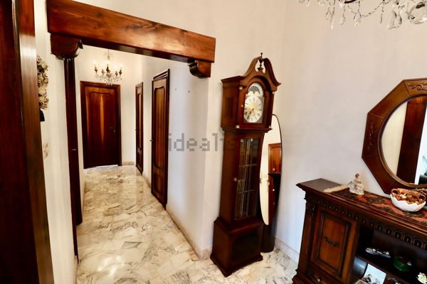 appartamento in vendita a Genova in zona Bolzaneto