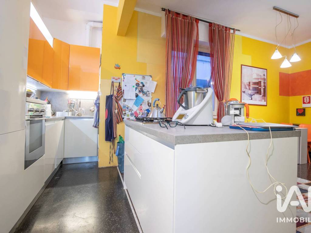 appartamento in vendita a Genova in zona Castelletto