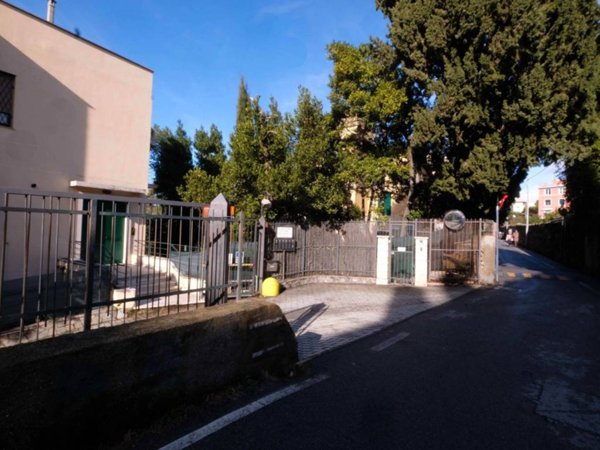 appartamento in vendita a Genova in zona Albaro