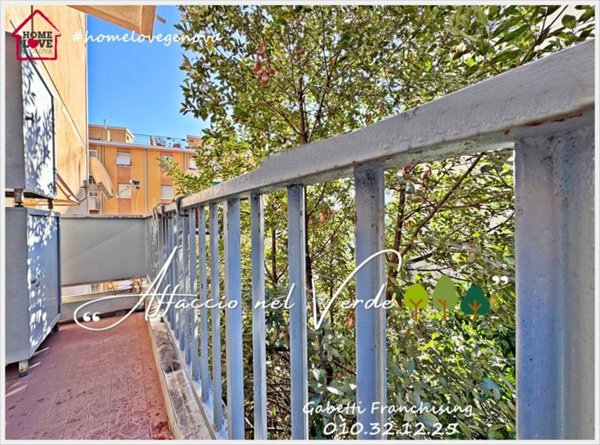 appartamento in vendita a Genova in zona Staglieno