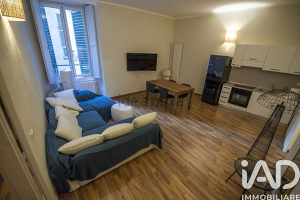 appartamento in vendita a Genova in zona Sottoripa / Maddalena / Molo