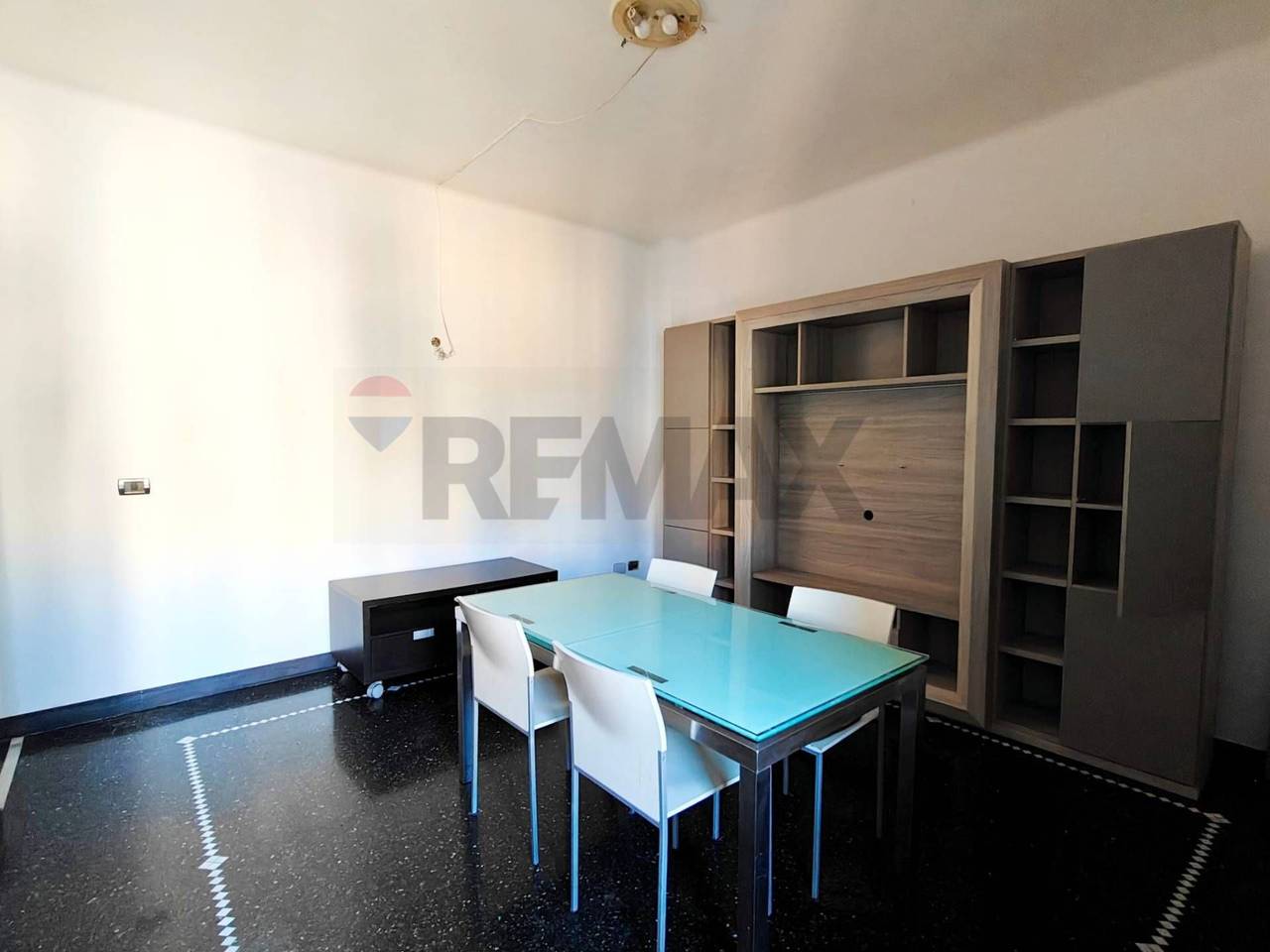 appartamento in vendita a Genova in zona Lagaccio / Granarolo