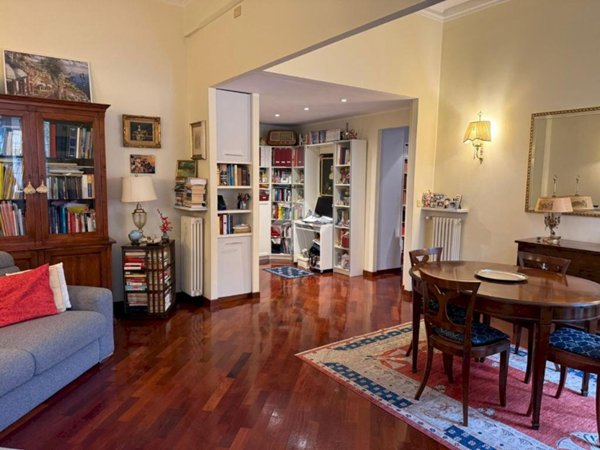 appartamento in vendita a Genova in zona Castelletto