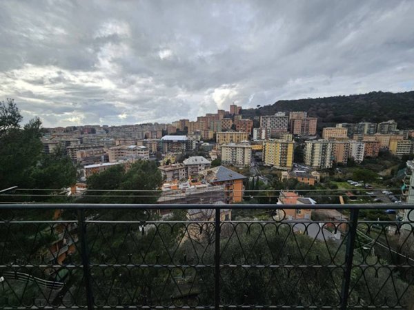 appartamento in vendita a Genova in zona San Martino
