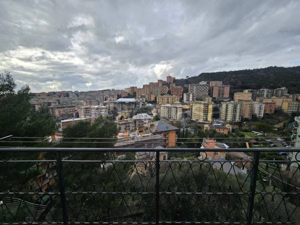 appartamento in vendita a Genova in zona Albaro