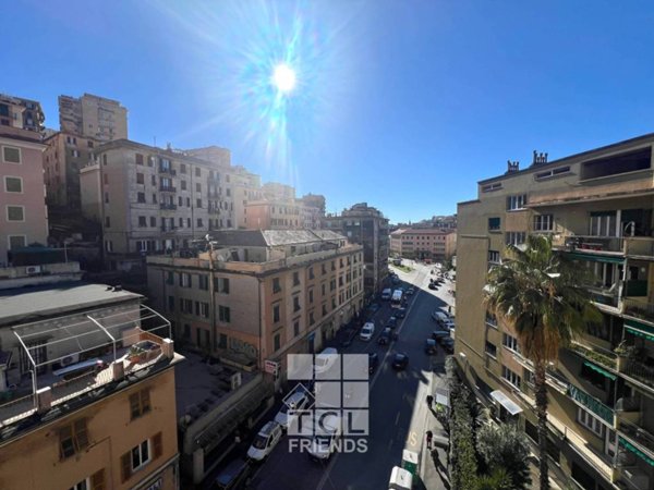 appartamento in vendita a Genova in zona Marassi