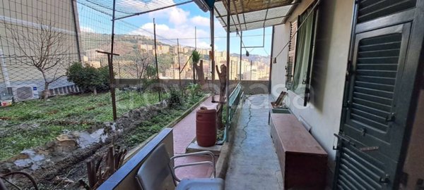 appartamento in vendita a Genova in zona Staglieno