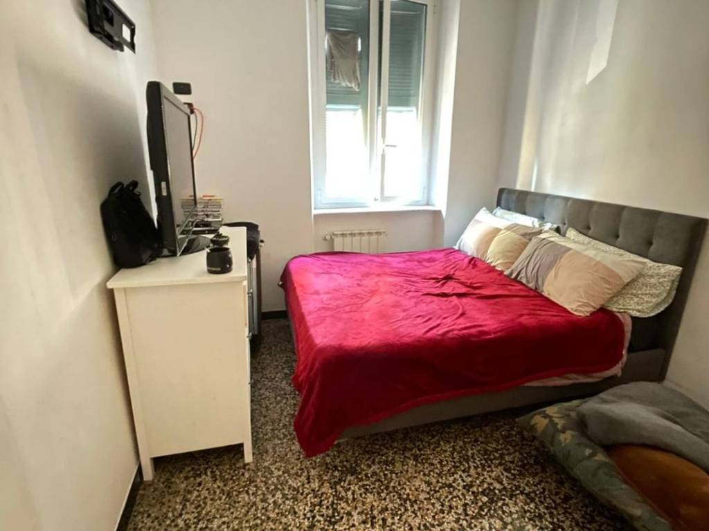 appartamento in vendita a Genova in zona Bolzaneto