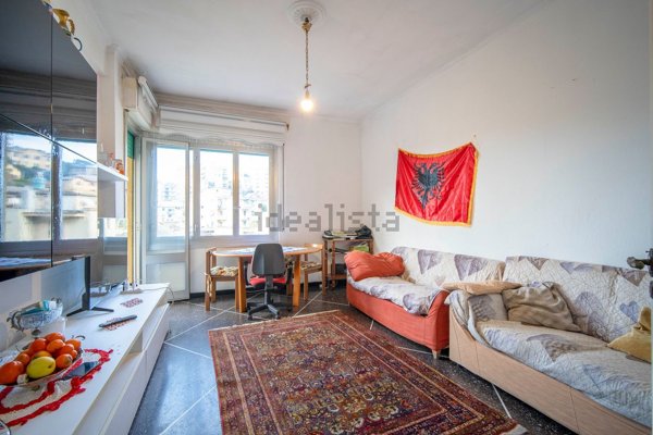 appartamento in vendita a Genova in zona Marassi