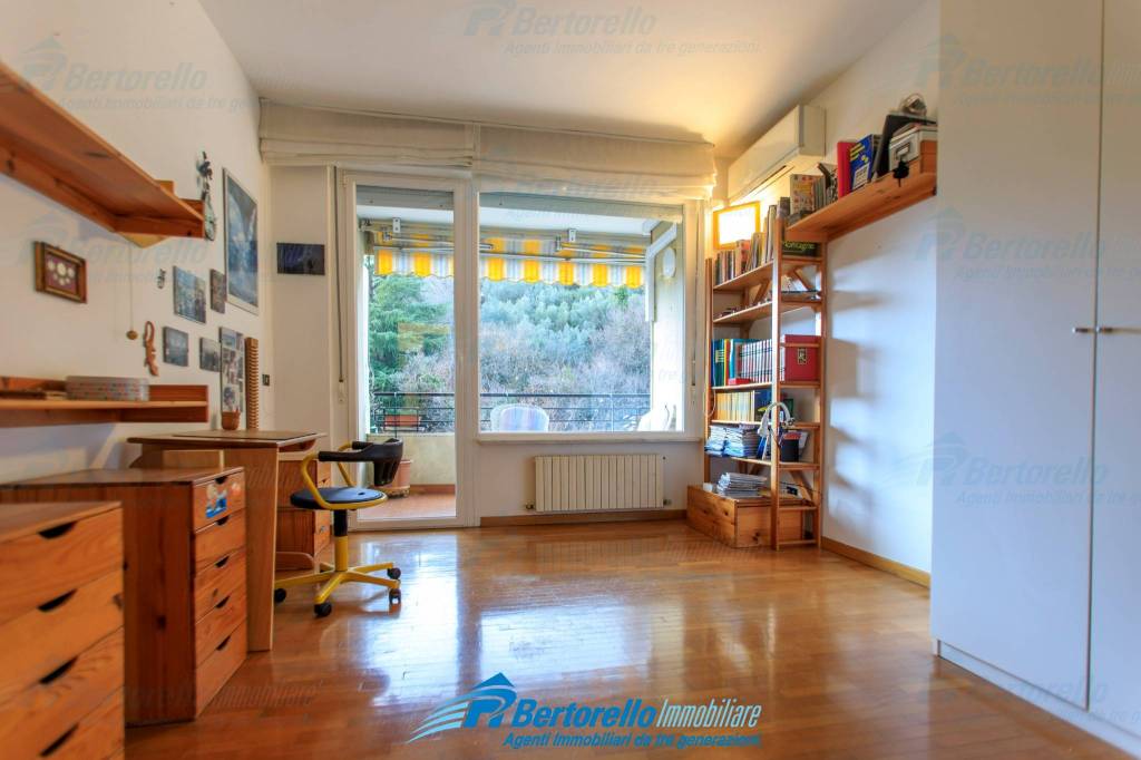 appartamento in vendita a Genova