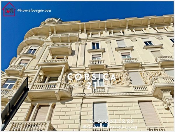 appartamento in vendita a Genova in zona Carignano