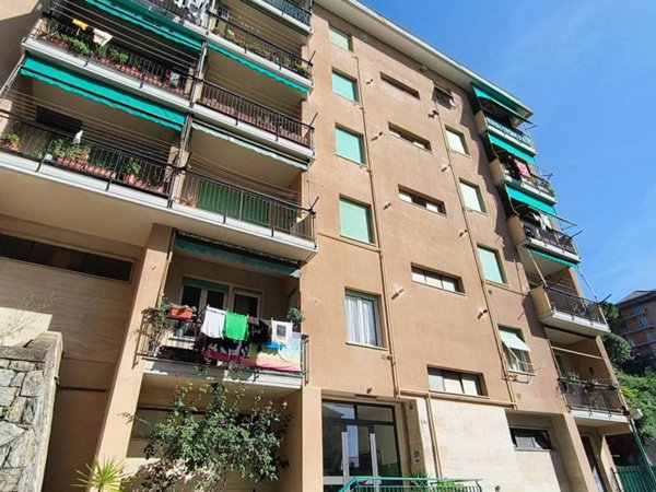 appartamento in vendita a Genova in zona Sampierdarena