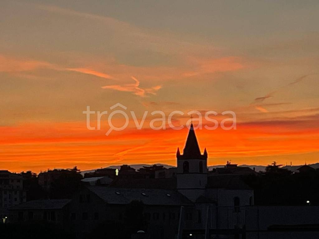 appartamento in vendita a Genova in zona Sturla