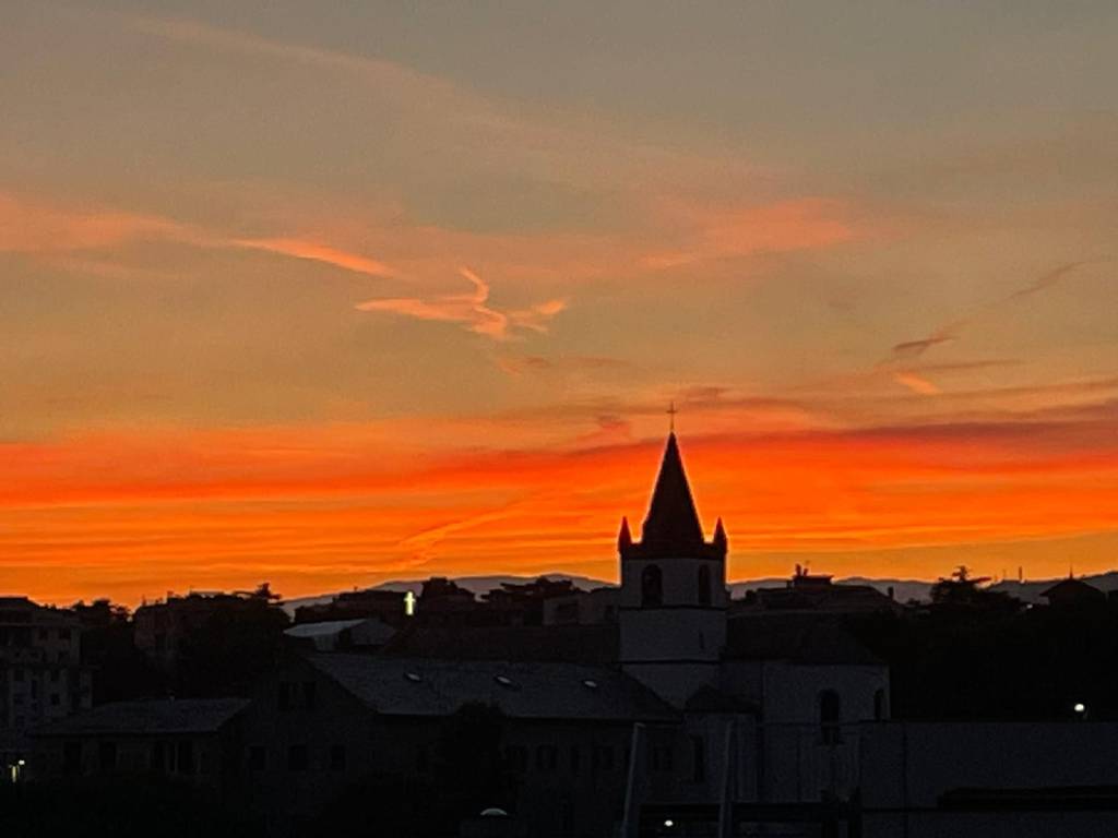 appartamento in vendita a Genova in zona Sturla