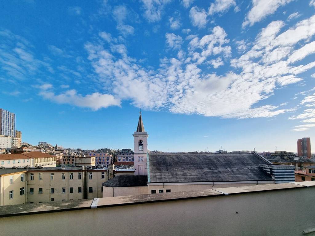appartamento in vendita a Genova in zona Sampierdarena