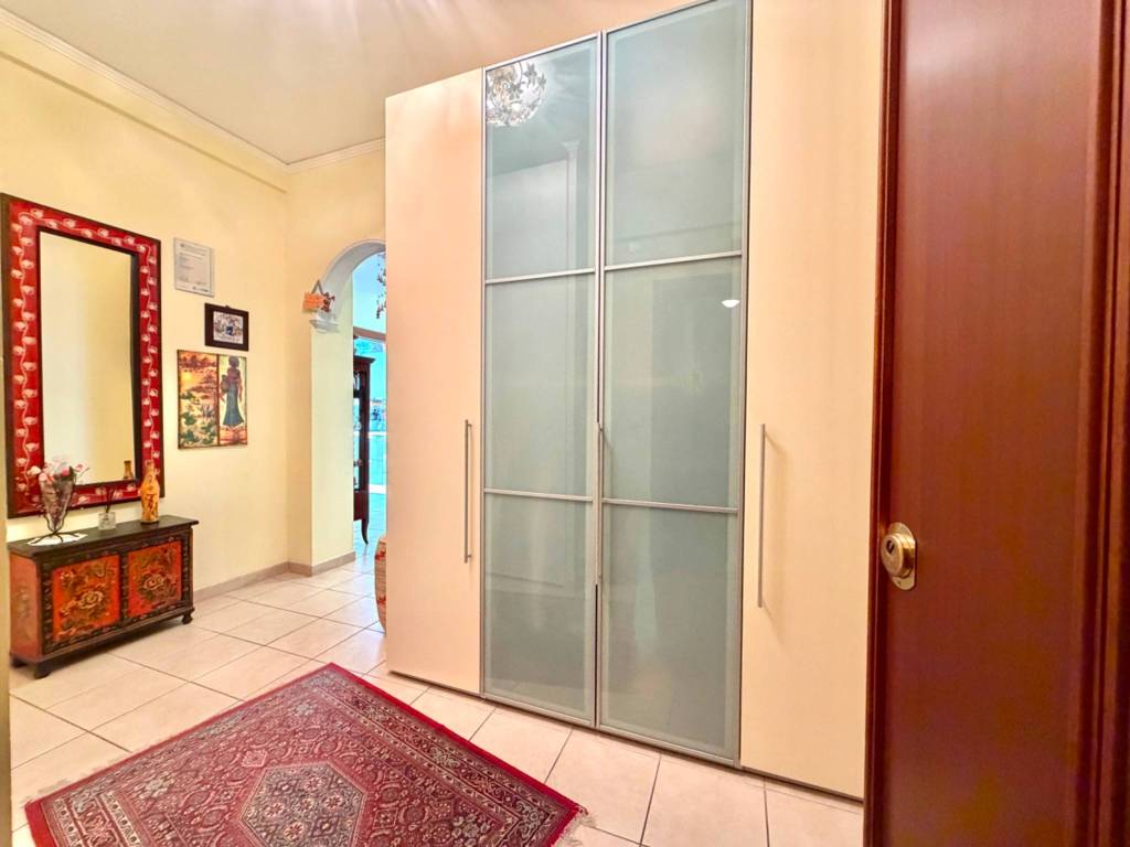 appartamento in vendita a Genova in zona Pegli