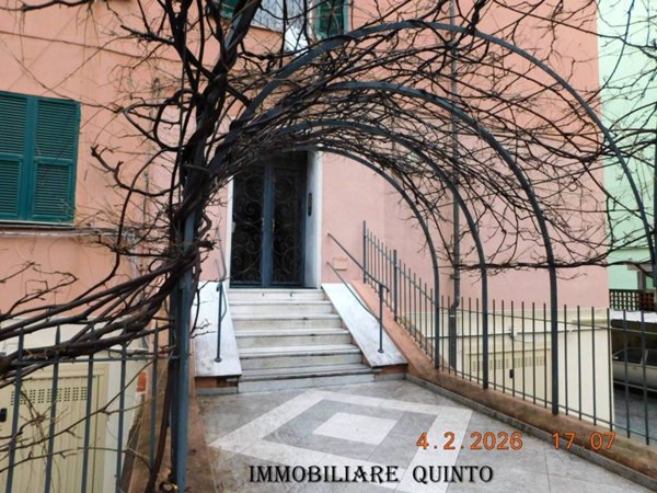 appartamento in vendita a Genova in zona Foce