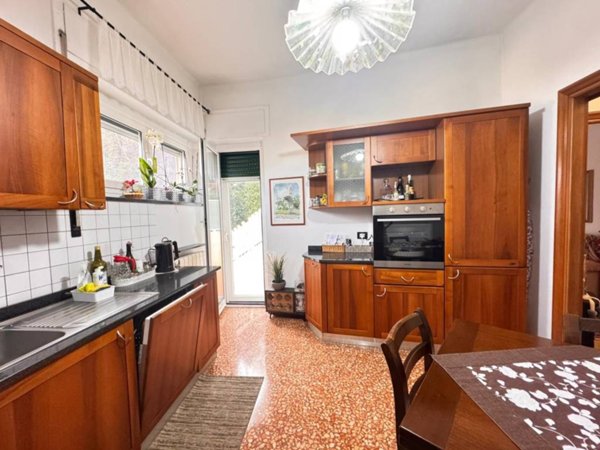 appartamento in vendita a Genova in zona Pontedecimo