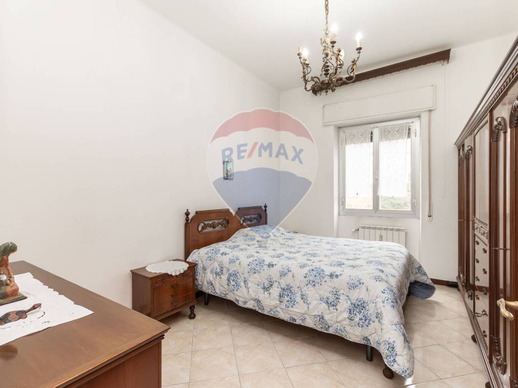 appartamento in vendita a Genova in zona Struppa