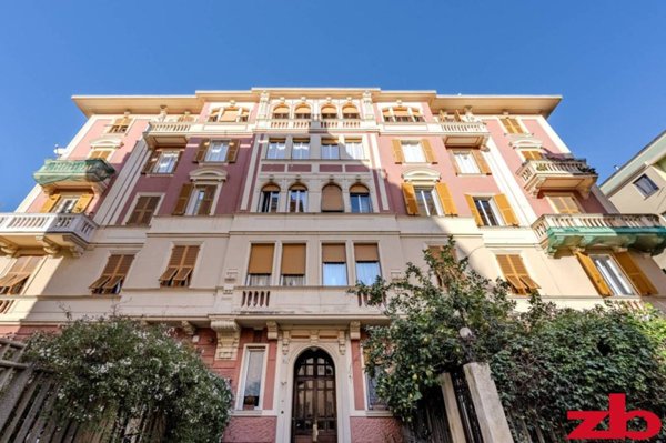 appartamento in vendita a Genova in zona Sturla