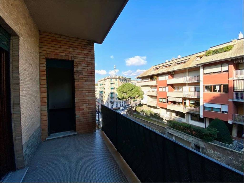 appartamento in vendita a Genova in zona Albaro