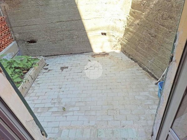 appartamento in vendita a Genova in zona Certosa