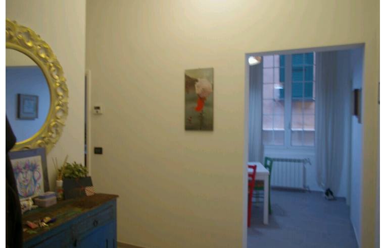 appartamento in vendita a Genova in zona Sottoripa / Maddalena / Molo