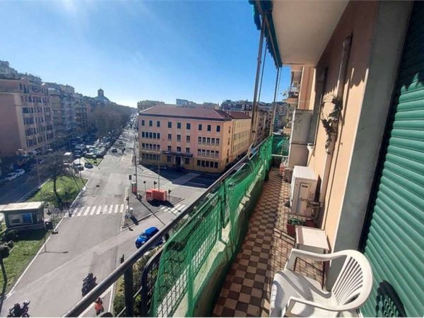 appartamento in vendita a Genova in zona Marassi