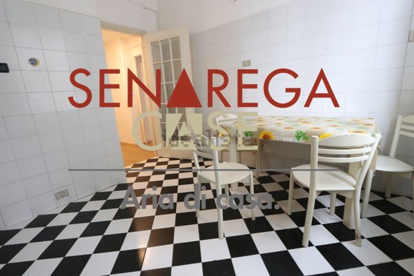 appartamento in vendita a Genova in zona Staglieno