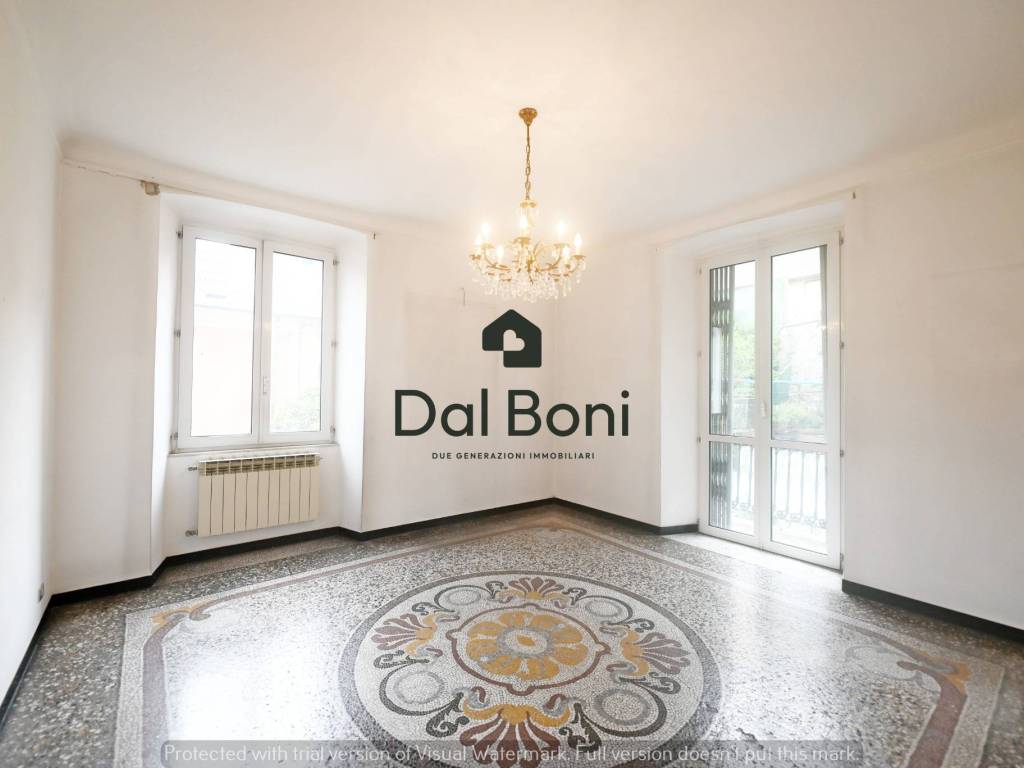 appartamento in vendita a Genova in zona Lagaccio / Granarolo