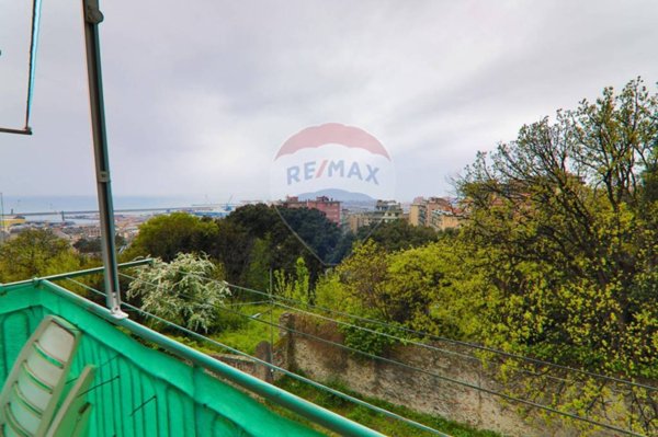 appartamento in vendita a Genova in zona Sampierdarena