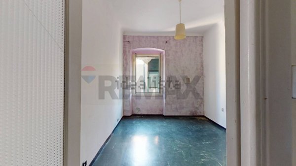appartamento in vendita a Genova in zona Sestri Ponente