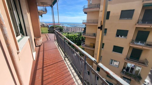 appartamento in vendita a Genova in zona Pegli