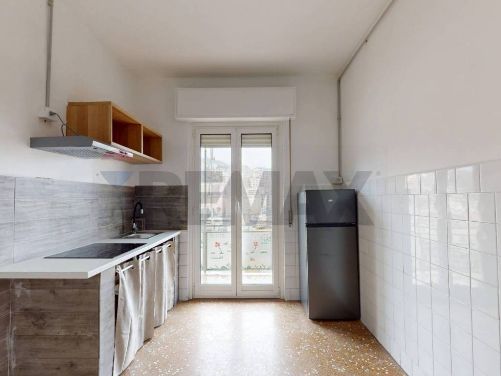 appartamento in vendita a Genova in zona Lagaccio / Granarolo