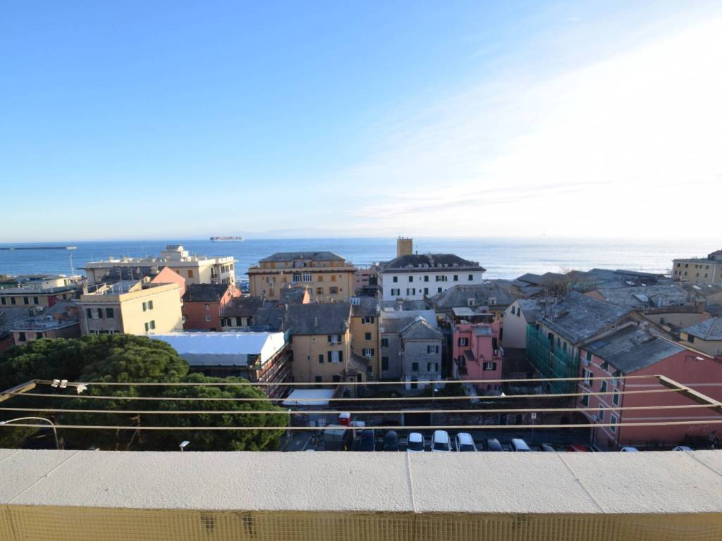 appartamento in vendita a Genova in zona Voltri