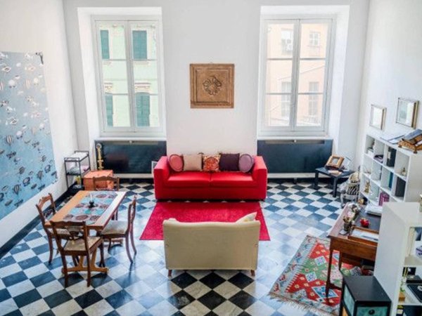 appartamento in vendita a Genova in zona Sottoripa / Maddalena / Molo