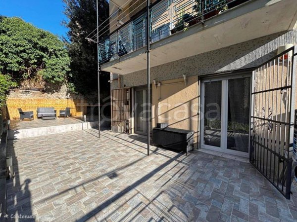 appartamento in vendita a Genova in zona Palmaro / Pra'