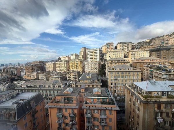 appartamento in vendita a Genova in zona Castelletto