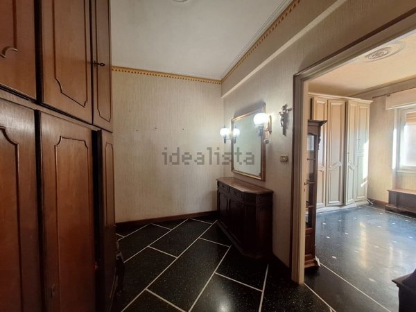 appartamento in vendita a Genova in zona Bolzaneto