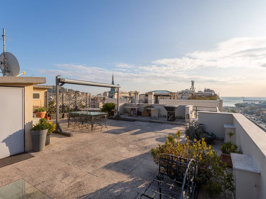 appartamento in vendita a Genova
