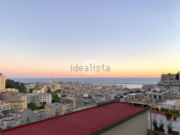appartamento in vendita a Genova in zona Castelletto